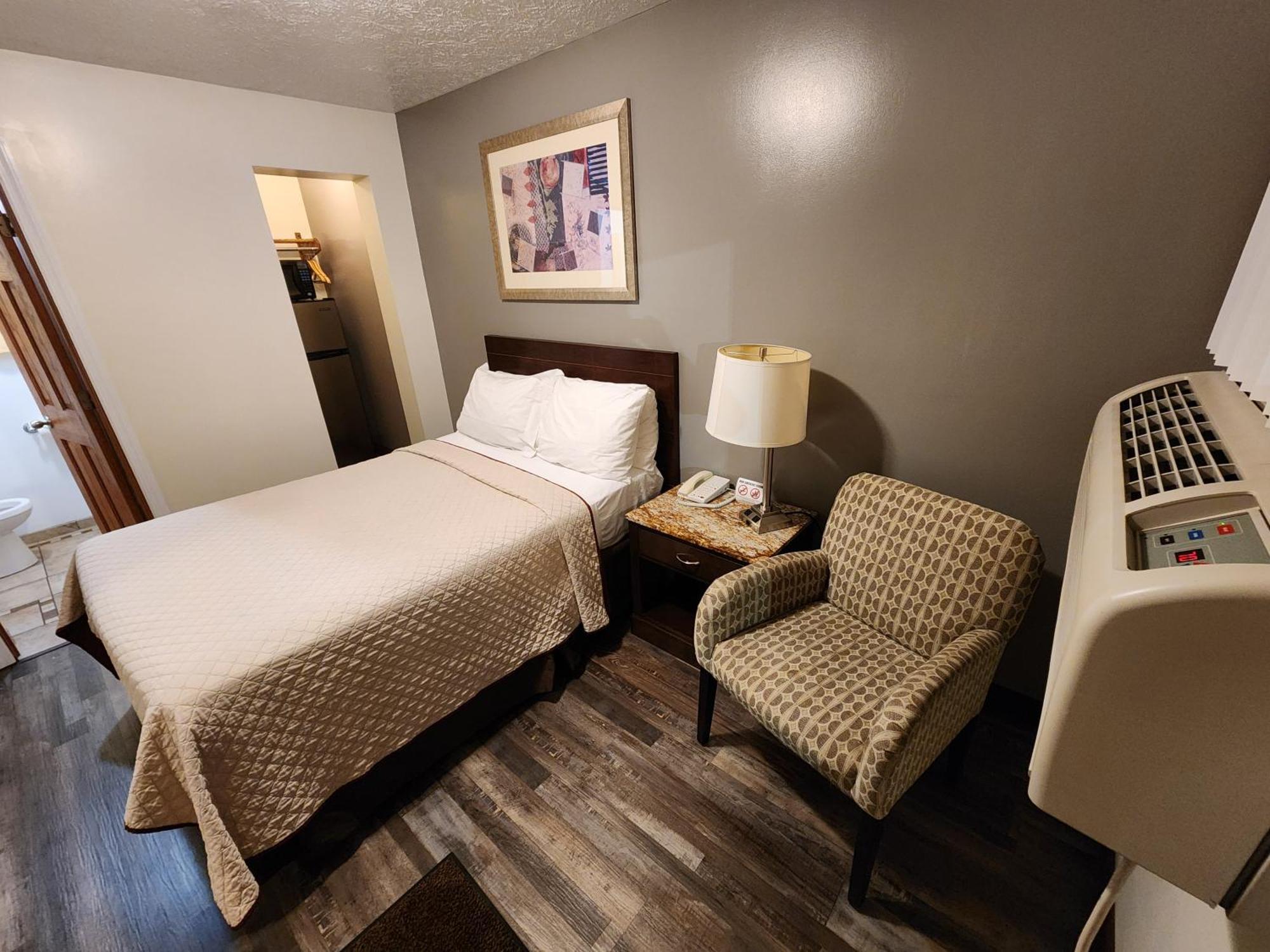 Jefferson Hills Motel Clairton Номер фото