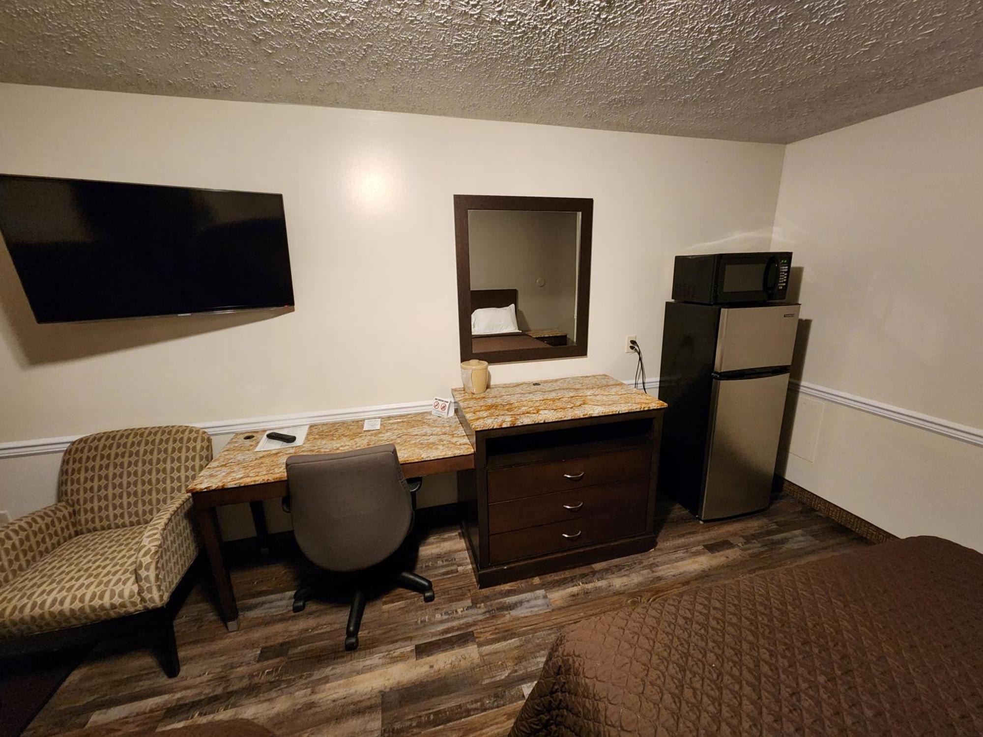 Jefferson Hills Motel Clairton Номер фото